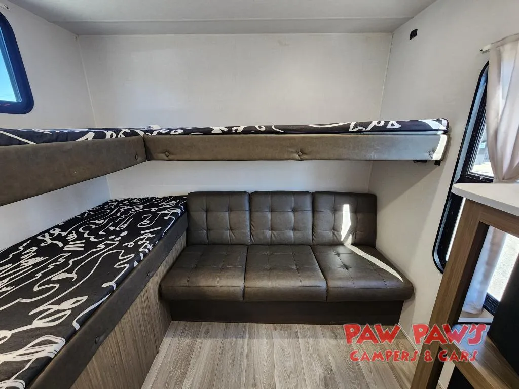 2026 Forest River Wildwood X-Lite 273QBXLX - Photo 4