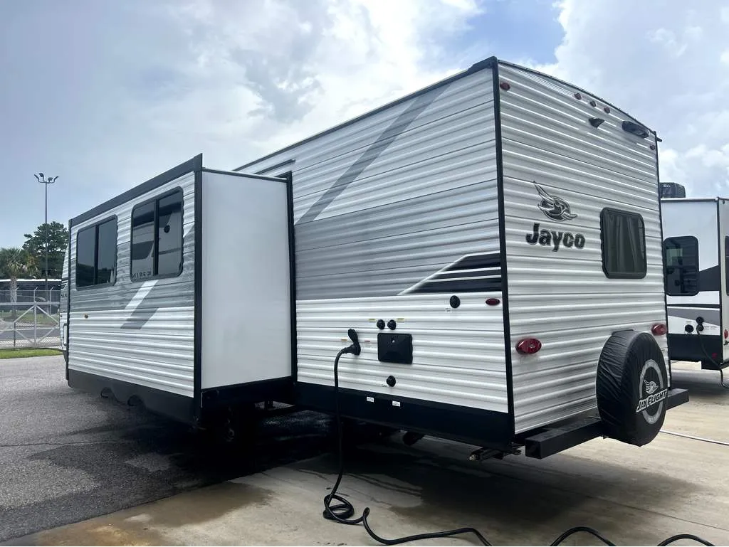 2026 Jayco Jay Flight SLX 330TBS - Photo 4