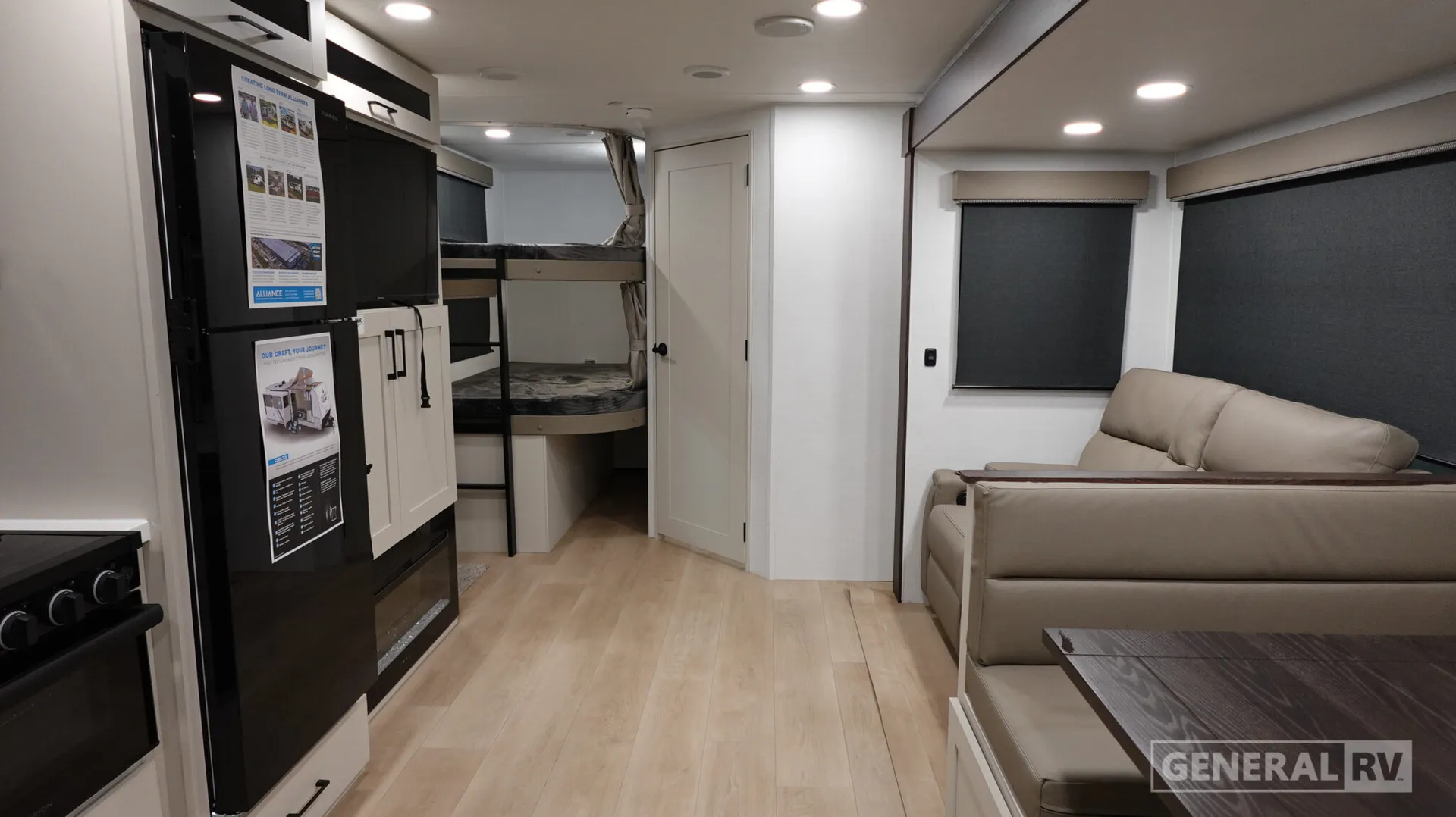 2027 Alliance RV Delta 281BH - Photo 3
