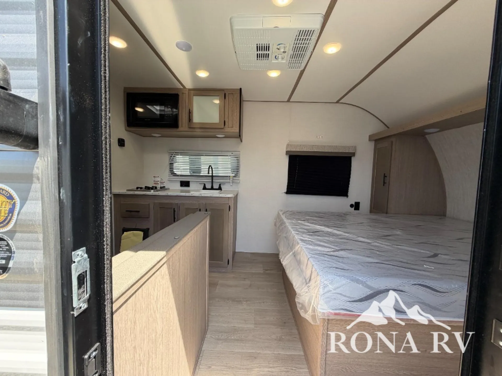 2026 Gulf Stream RV Ameri-Lite Super Lite 189DD - Photo 4