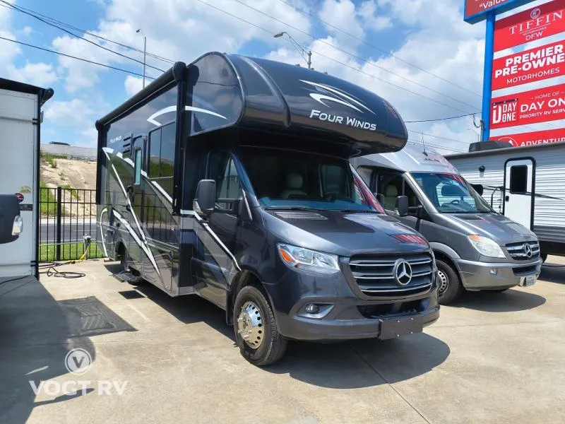 2021 Thor Motor Coach Four Winds Sprinter 24DS - Photo 2