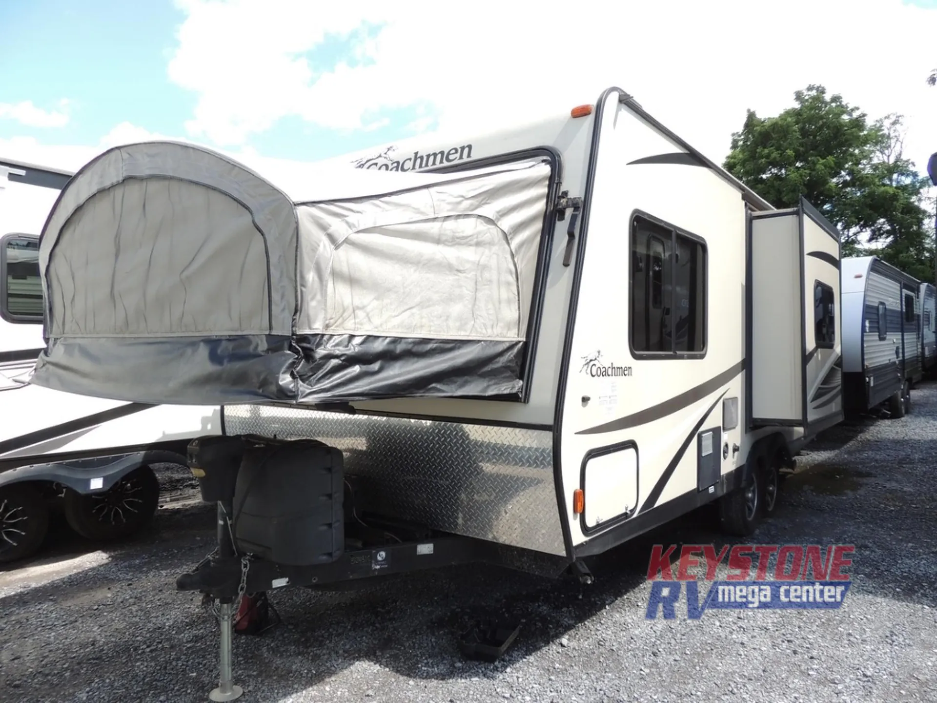 2017 Coachmen Freedom Express Ultra Lite 22 TSX - Photo 3