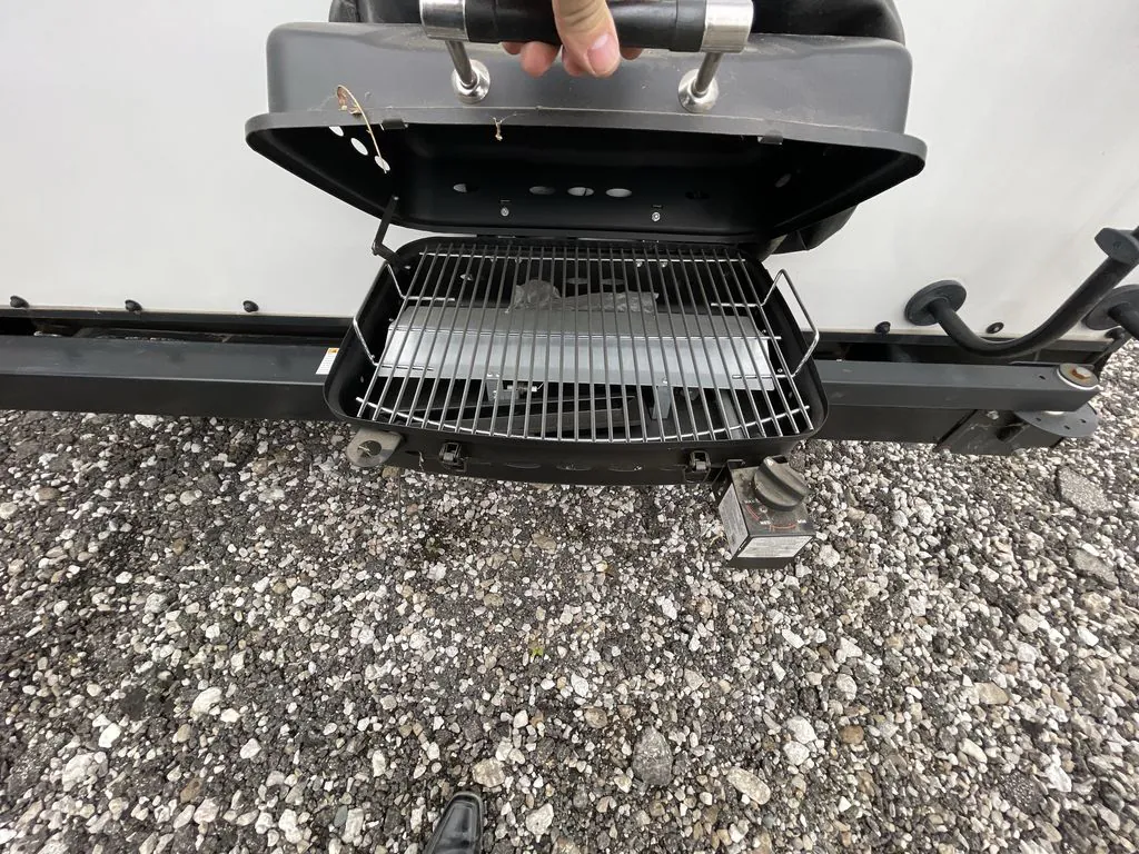 2022 Forest River Sierra Luxury 321RL — Photo 7