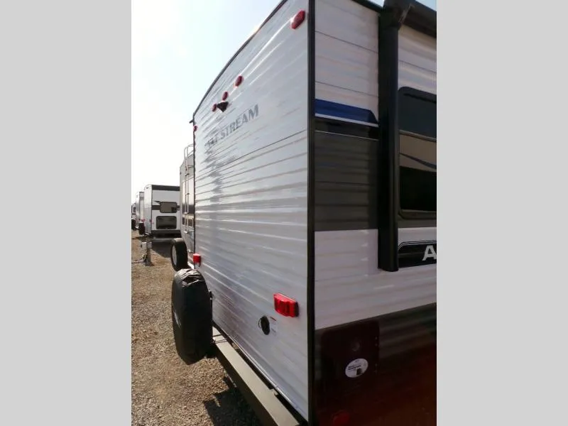 2026 Gulf Stream RV Conquest Ultra Lite 251RE - Photo 3