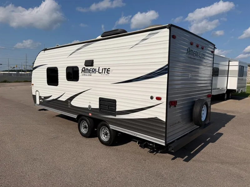 2017 Gulf Stream Ameri-Lite 218MB - Photo 4