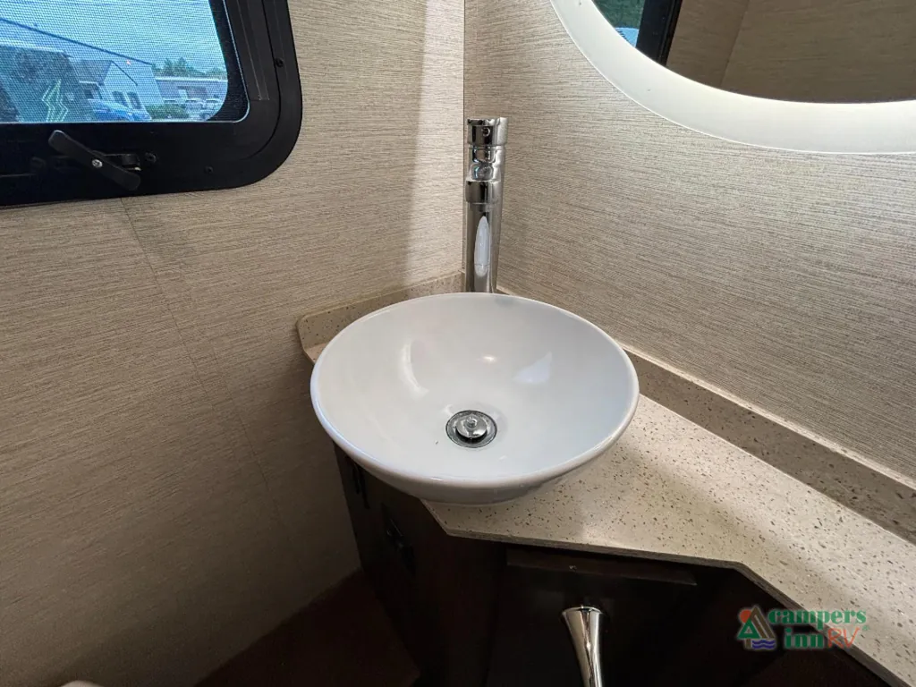 2021 Tiffin Wayfarer 25 SW, Photos photo 53
