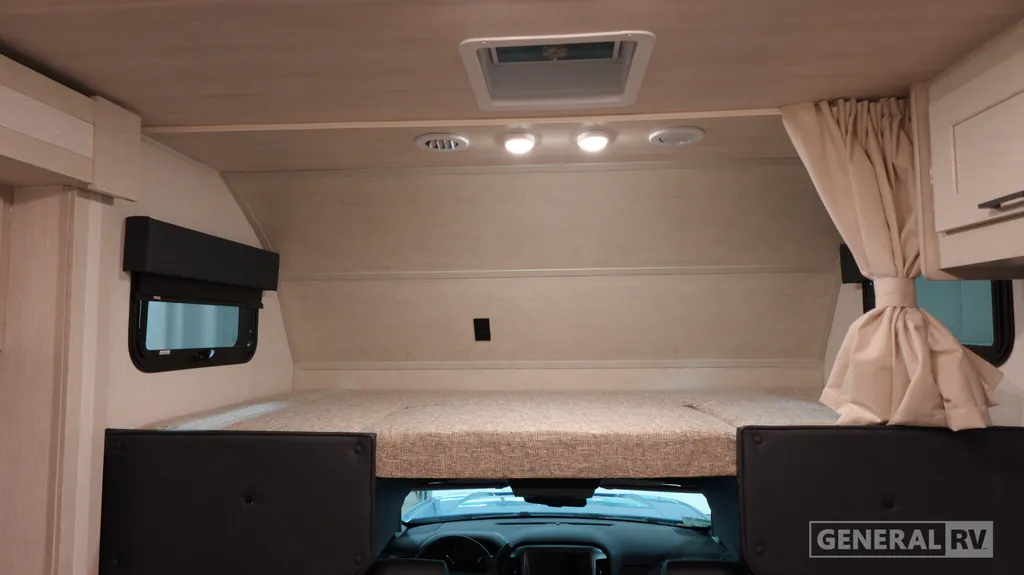 2027 Nexus Rebel Air 30R, Photos photo 13