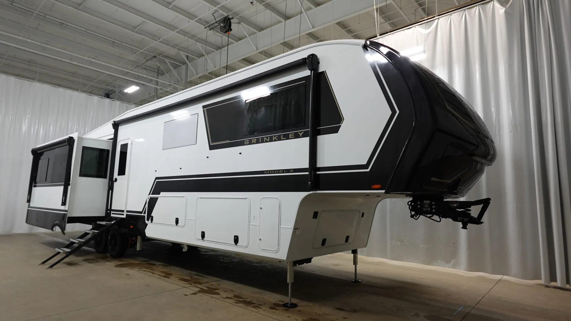 2026 Brinkley Model Z 3610 - Photo 2