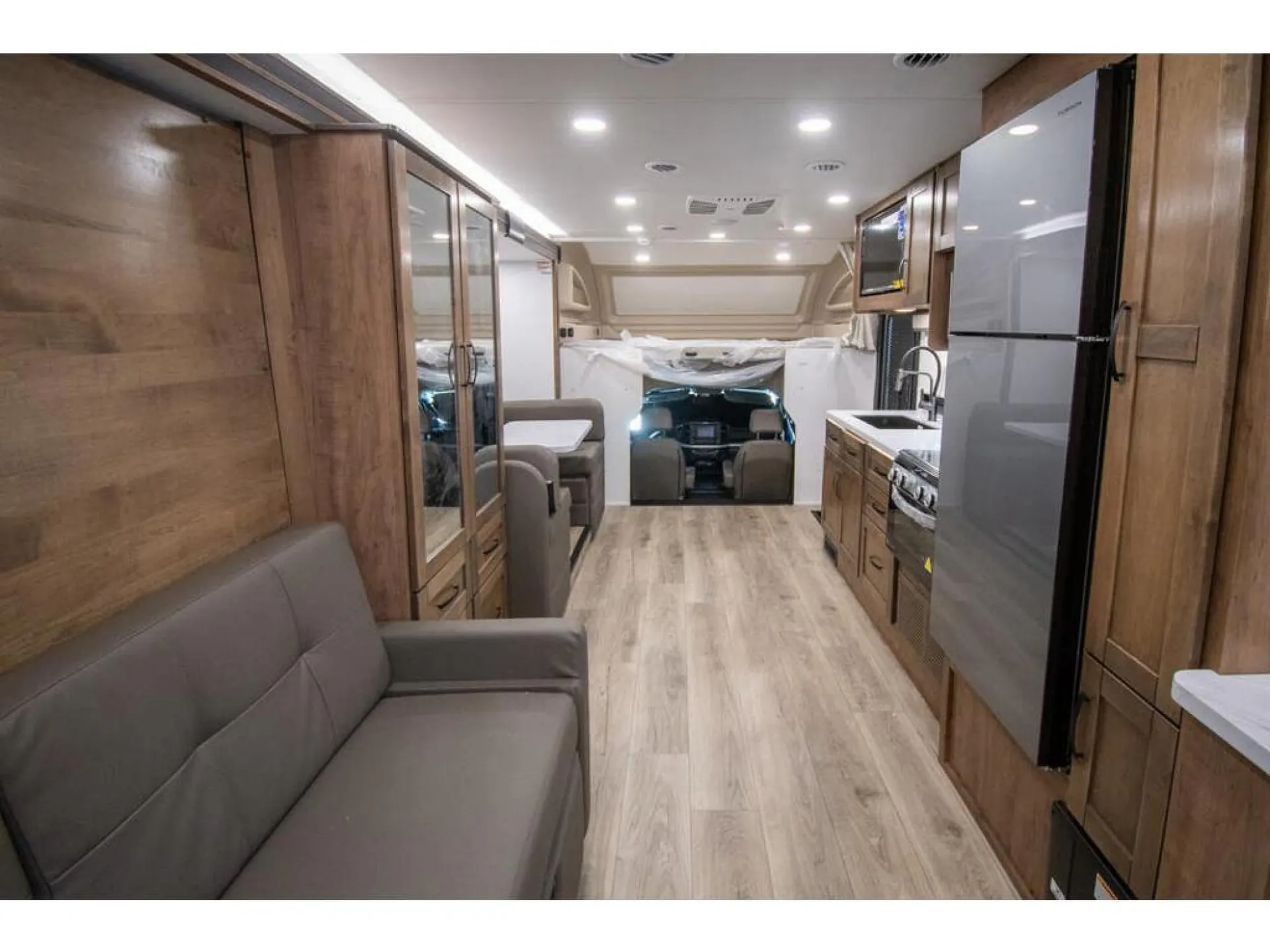 2026 Entegra Coach Esteem XL 30M - Photo 3