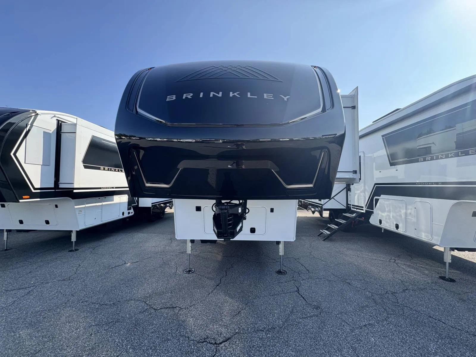 2027 Brinkley Model Z 3610 - Photo 3