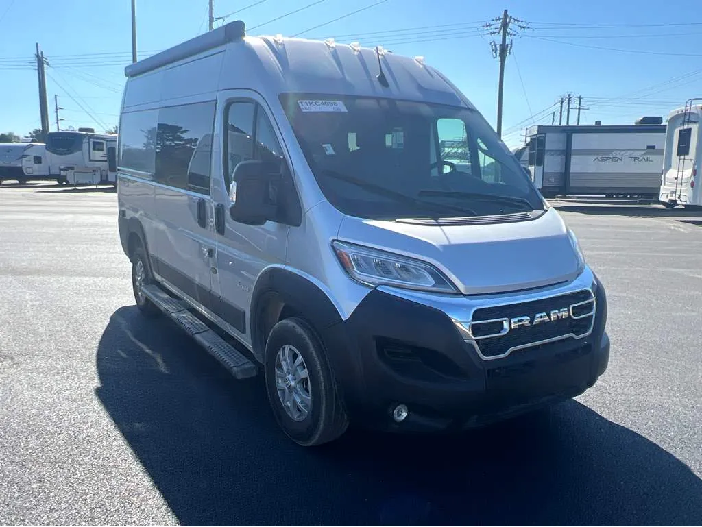 2026 Jayco Comet 18C - Photo 2