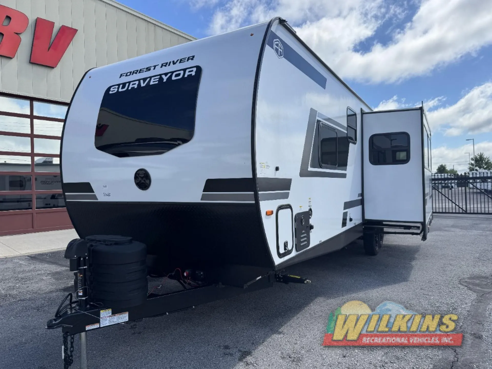 2027 Forest River Surveyor Legend 296QBLE - Photo 3