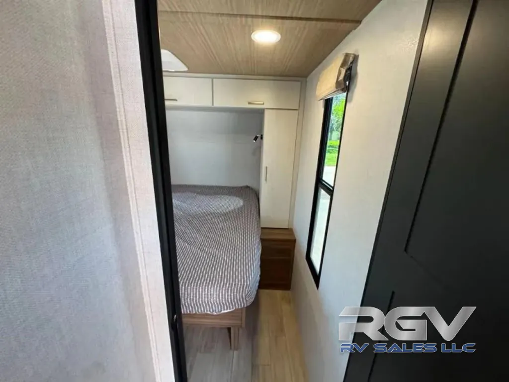 2027 Forest River Vibe 3400BH, Photos photo 24