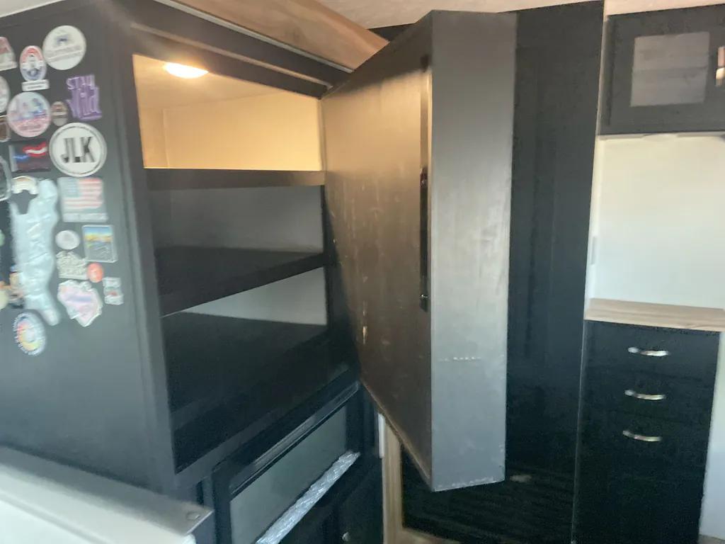 2023 Coachmen Freedom Express Ultra Lite 274RKS, Photos photo 41