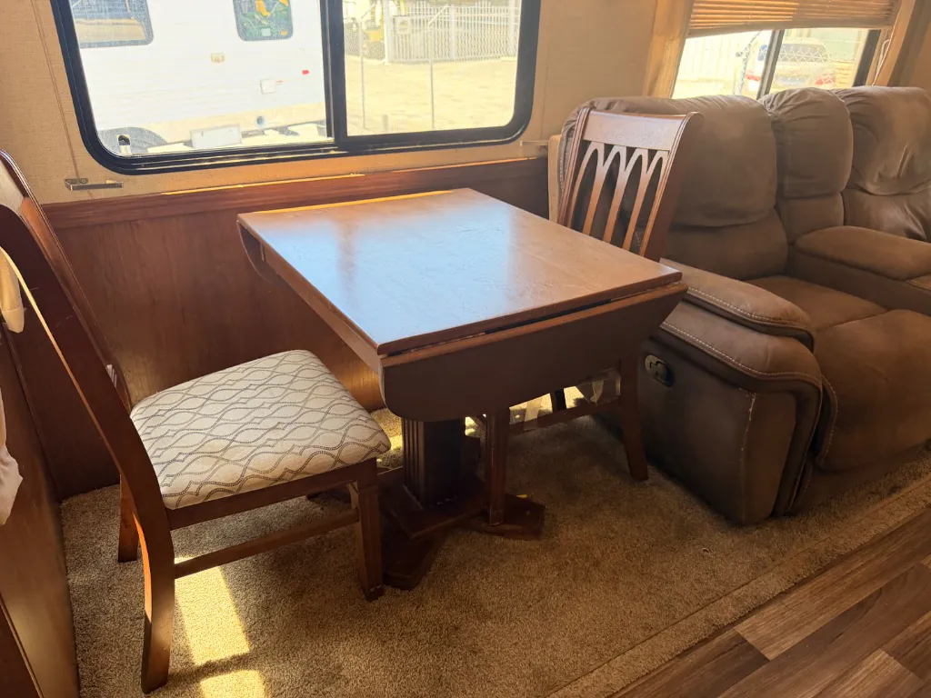 2018 Forest River Blue Ridge 304SR, Photos photo 9
