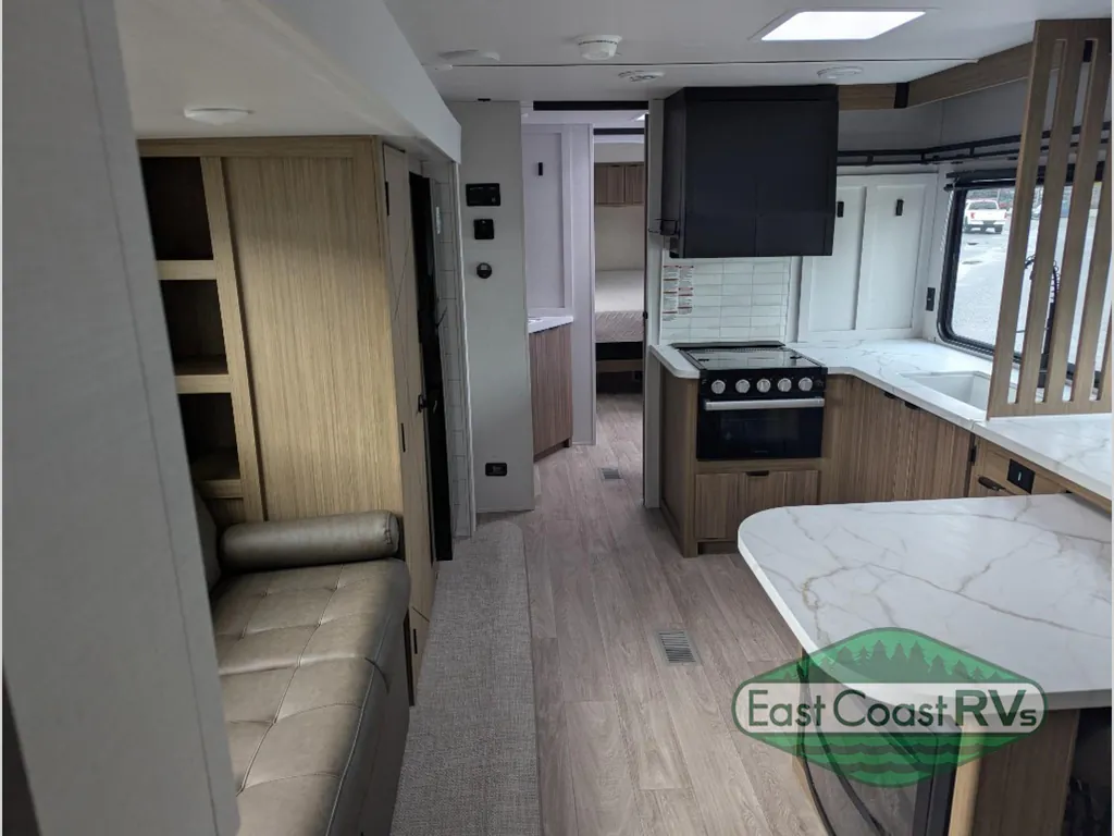 2026 Forest River Wildwood 300ICE, Photos photo 11