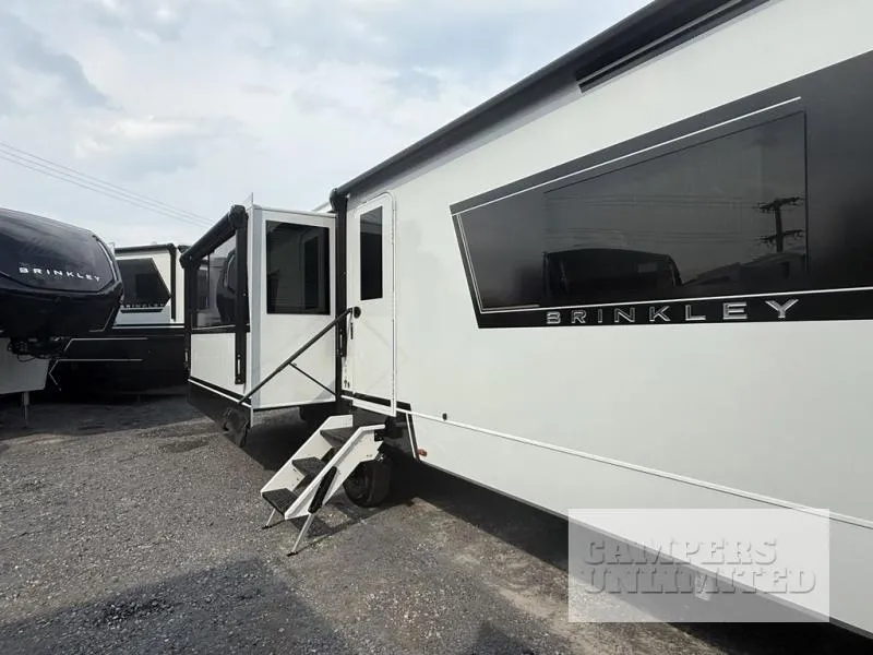 2026 Brinkley Model Z 310 - Photo 3