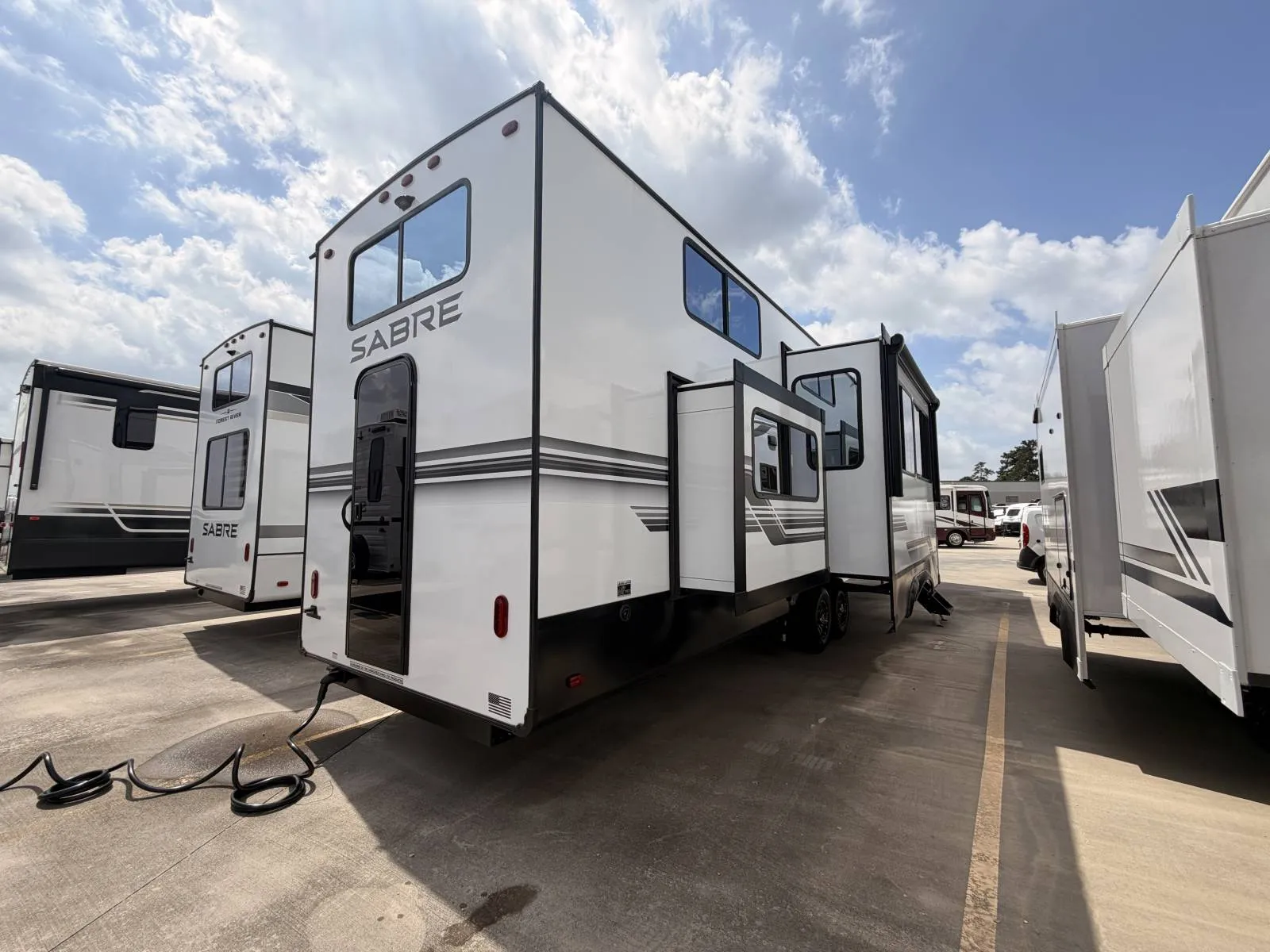 2027 Forest River Sabre 36DBB - Photo 4