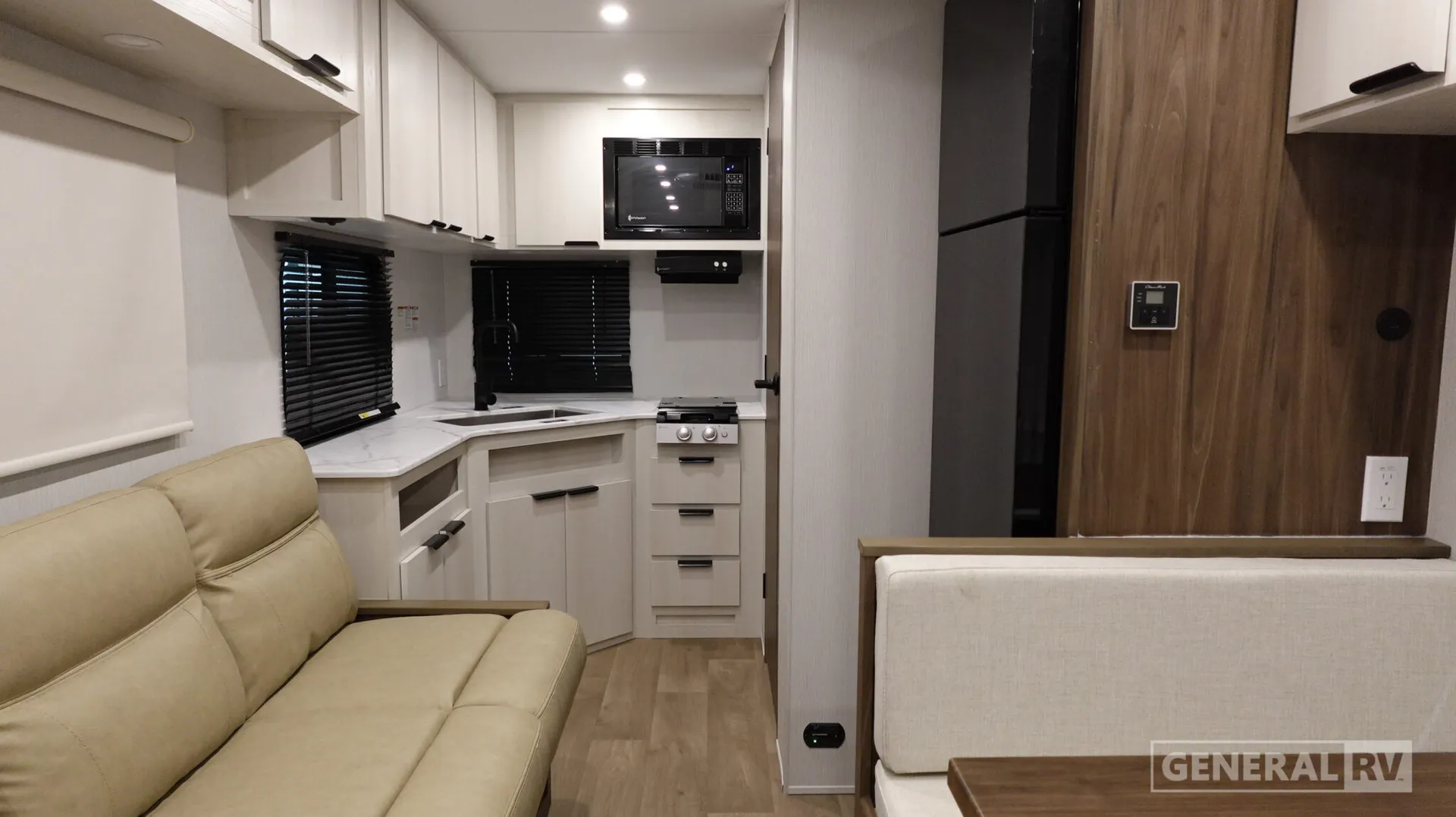 2027 Winnebago Access 18RK - Photo 3