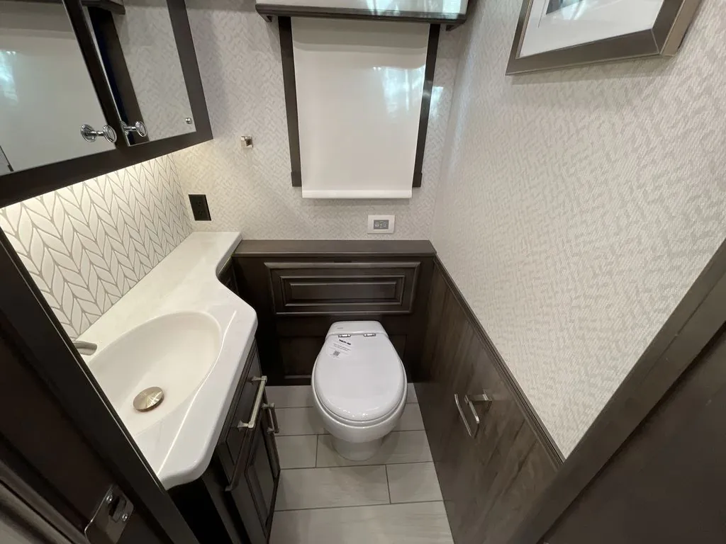 2026 Entegra Coach Aspire 44D, Photos photo 29