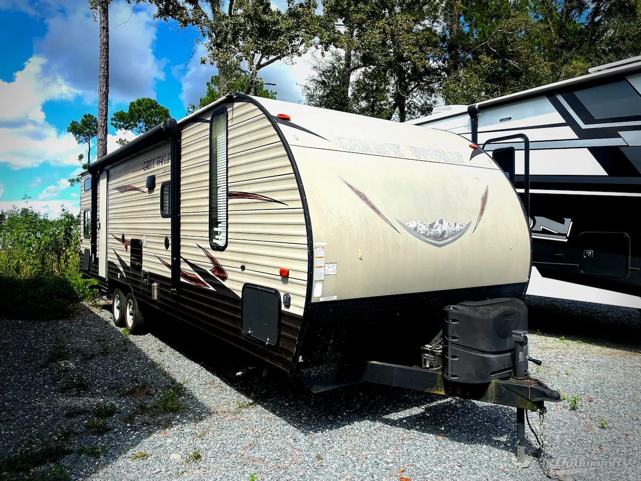 2017 Forest River Cherokee Grey Wolf 26CKSE - Photo 2