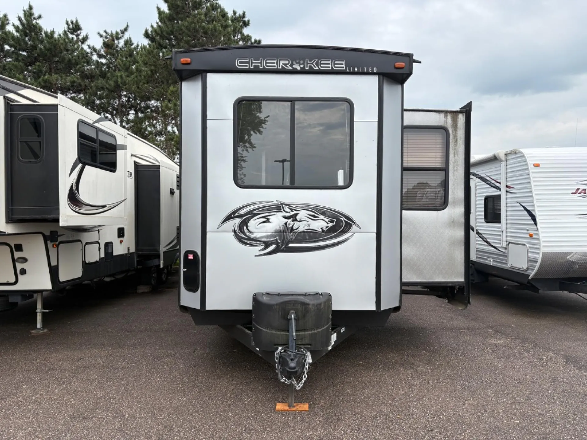 2020 Forest River Cherokee 39CL - Photo 3