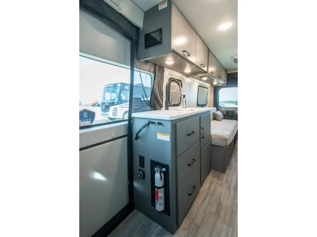 2026 Thor Motor Coach Tellaro Sport 20U, Photos photo 8