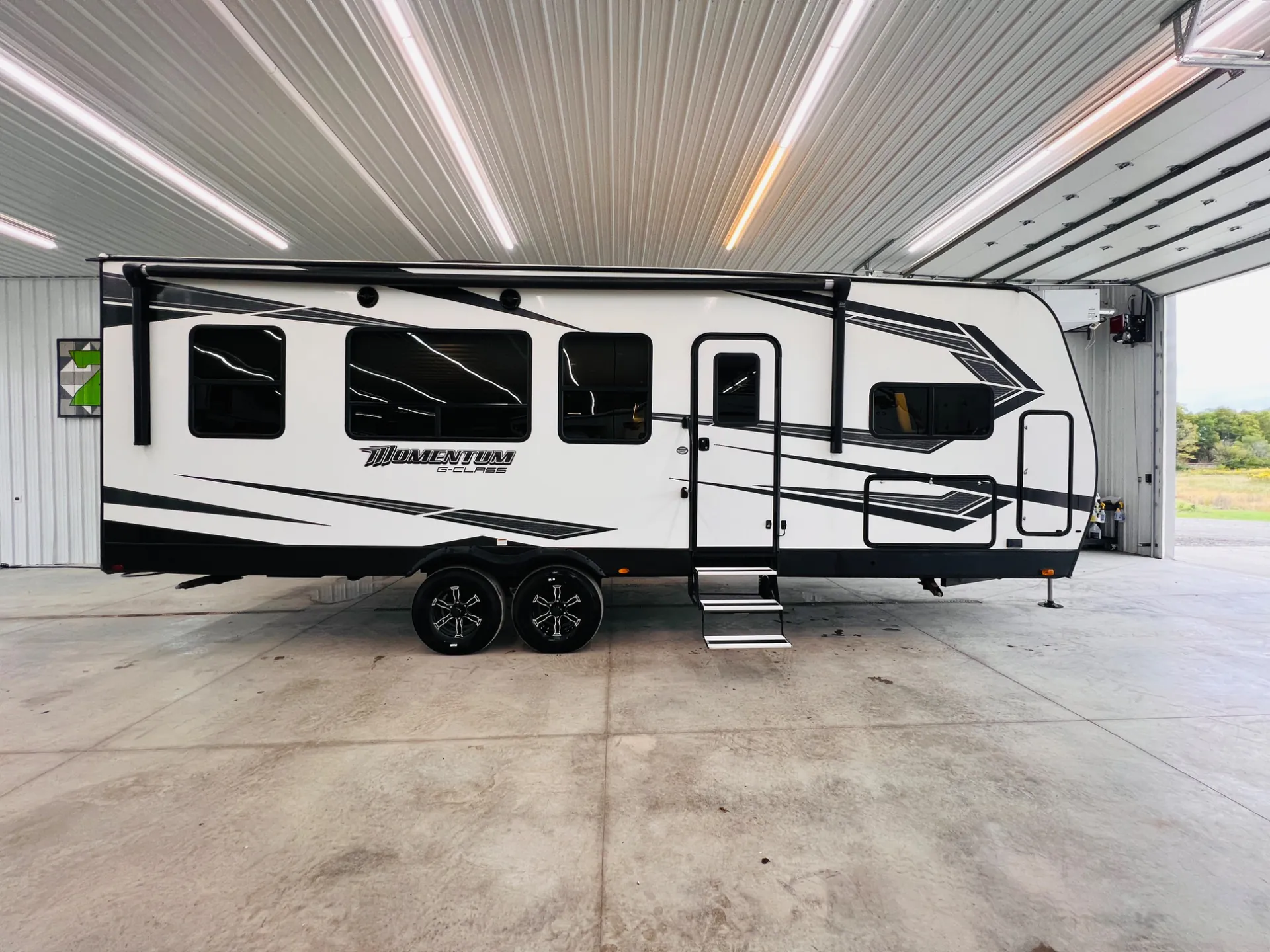 2020 Grand Design Momentum G-Class 25G - Photo 4
