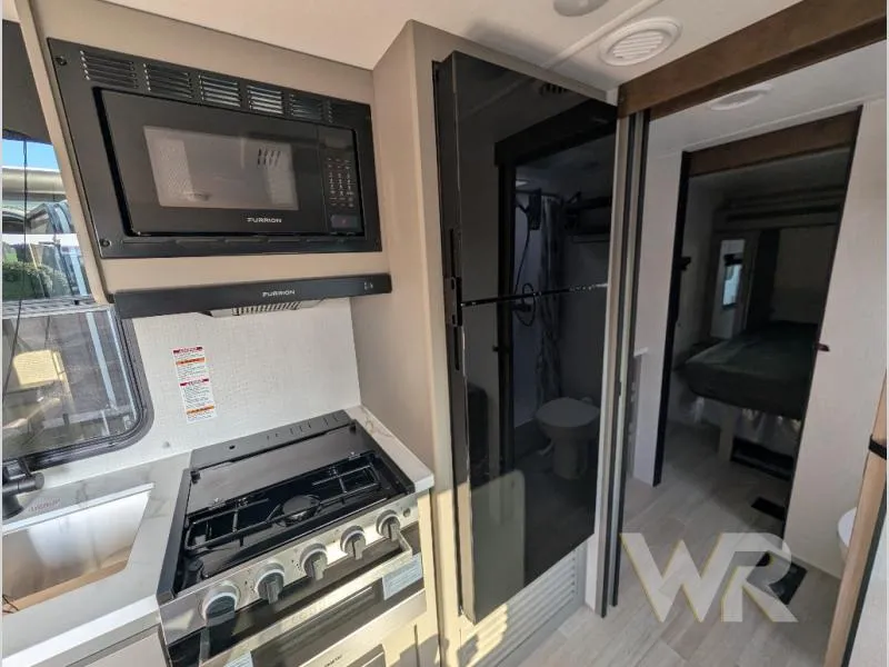 2027 Keystone RV Hideout 210RL - Photo 4