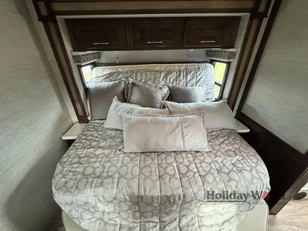2022 Entegra Coach Accolade 37K, Photos photo 38