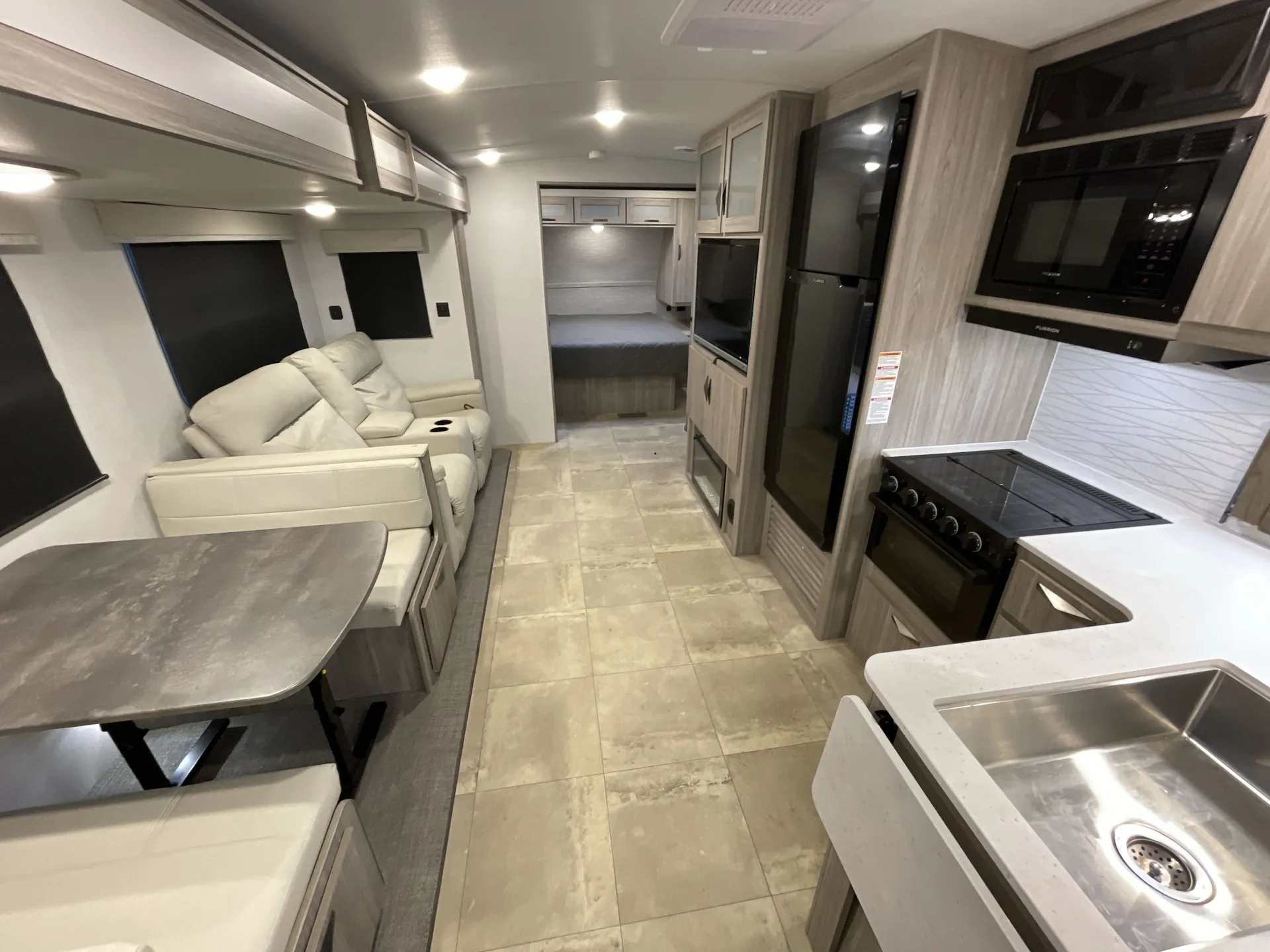 2024 Keystone Passport GT 2605RB — living area main