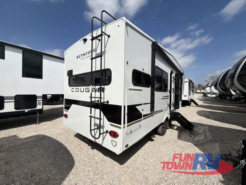 2026 Keystone RV Cougar Half-Ton 23MLE - Photo 3