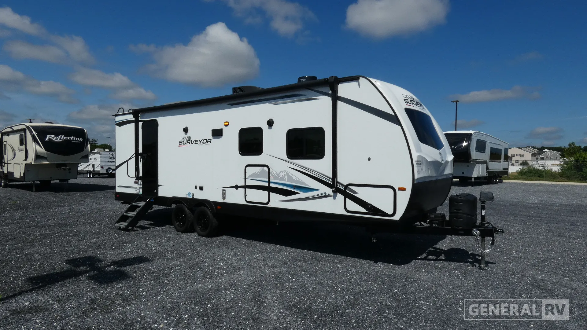 2023 Forest River Grand Surveyor 267RBSS - Photo 2