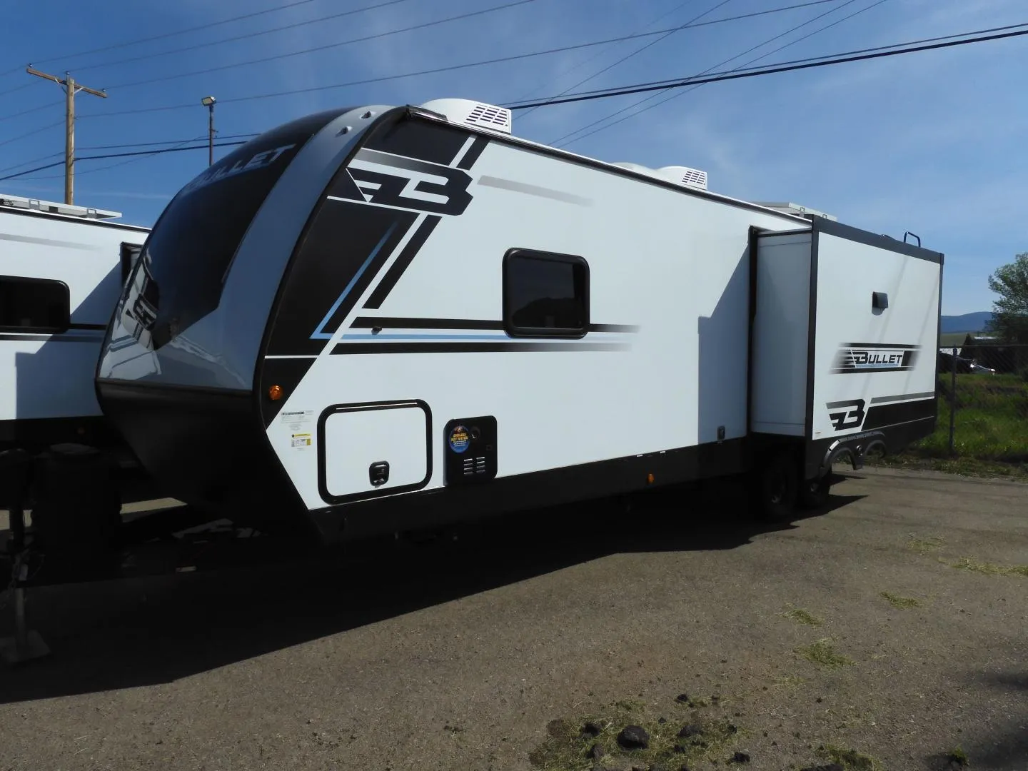2025 Keystone Bullet Crossfire 287RLSWE - Photo 3