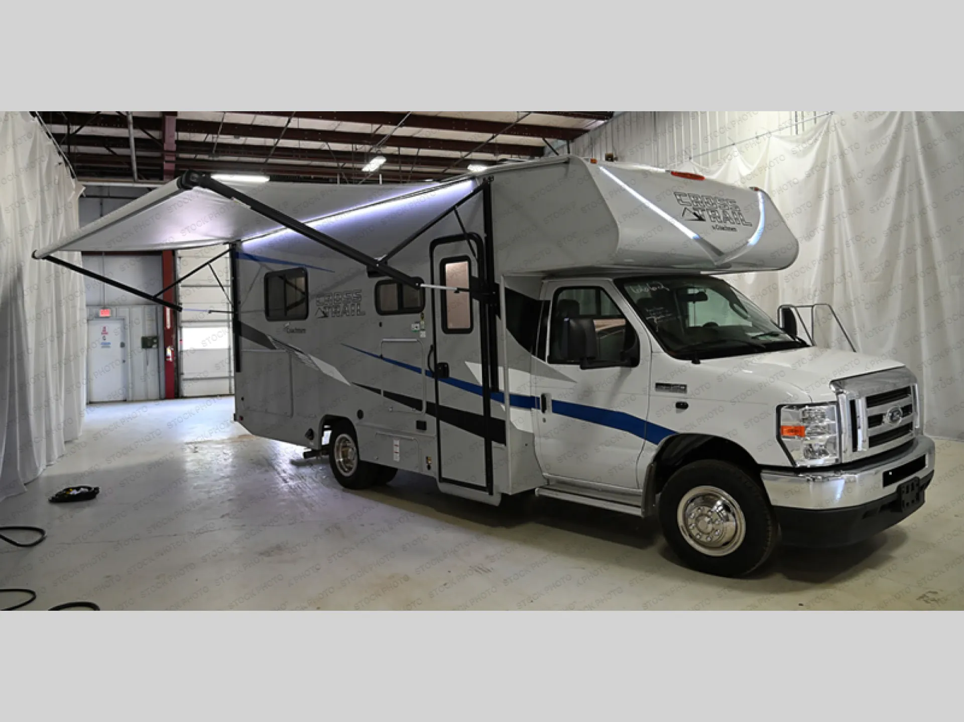 2024 Coachmen Cross Trail XL 23XG - Photo 2