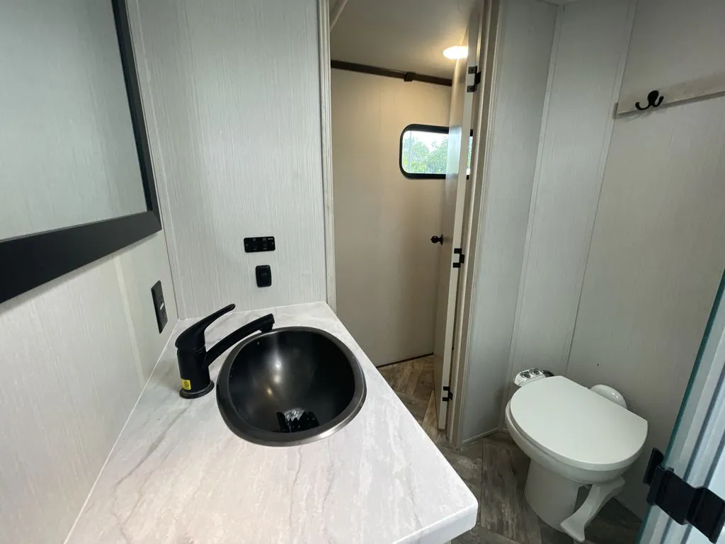 2023 Forest River Wildcat 369MBL, Photos photo 30