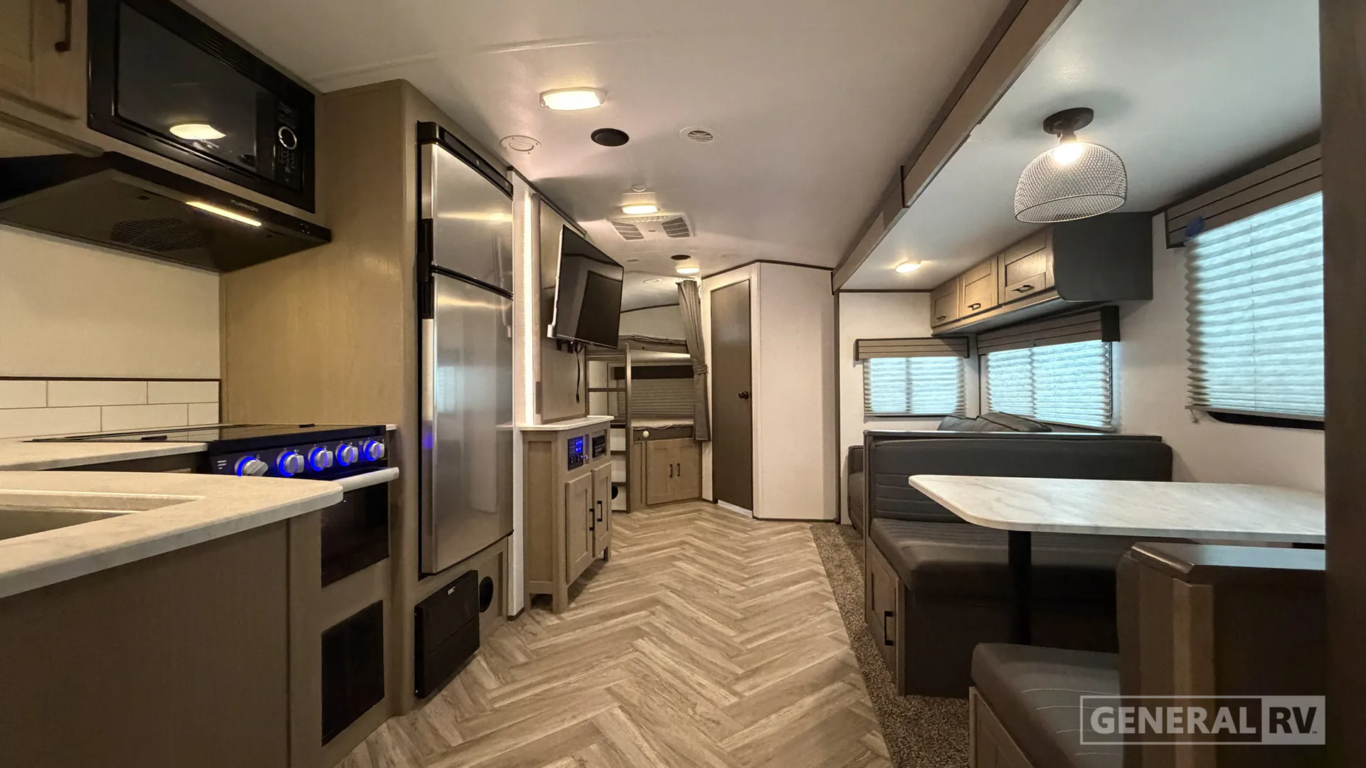 2021 Cruiser RV Shadow Cruiser 277BHS - Photo 3