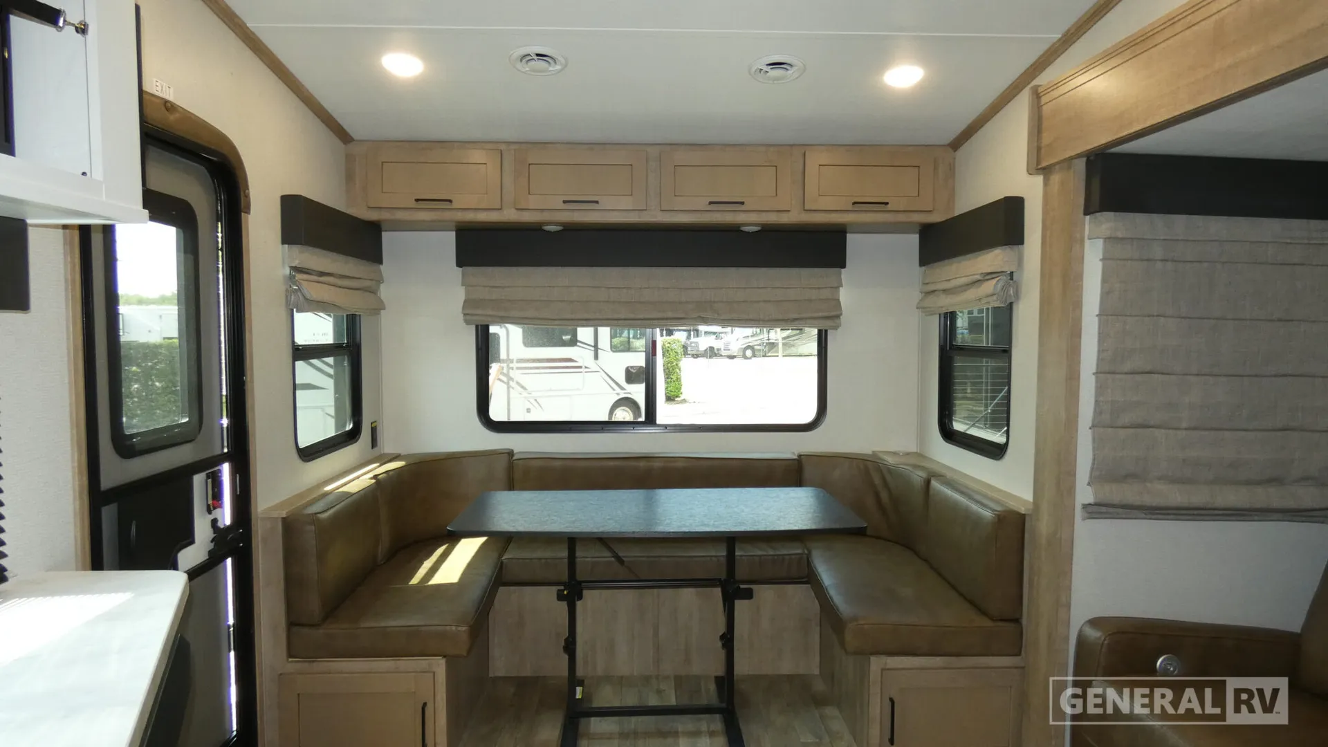 2023 Keystone Arcadia Super Lite 293SLRD - Photo 3
