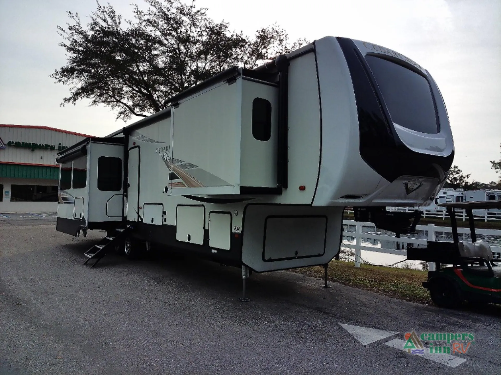 2022 Forest River Cedar Creek Champagne Edition 38EBS - Photo 2