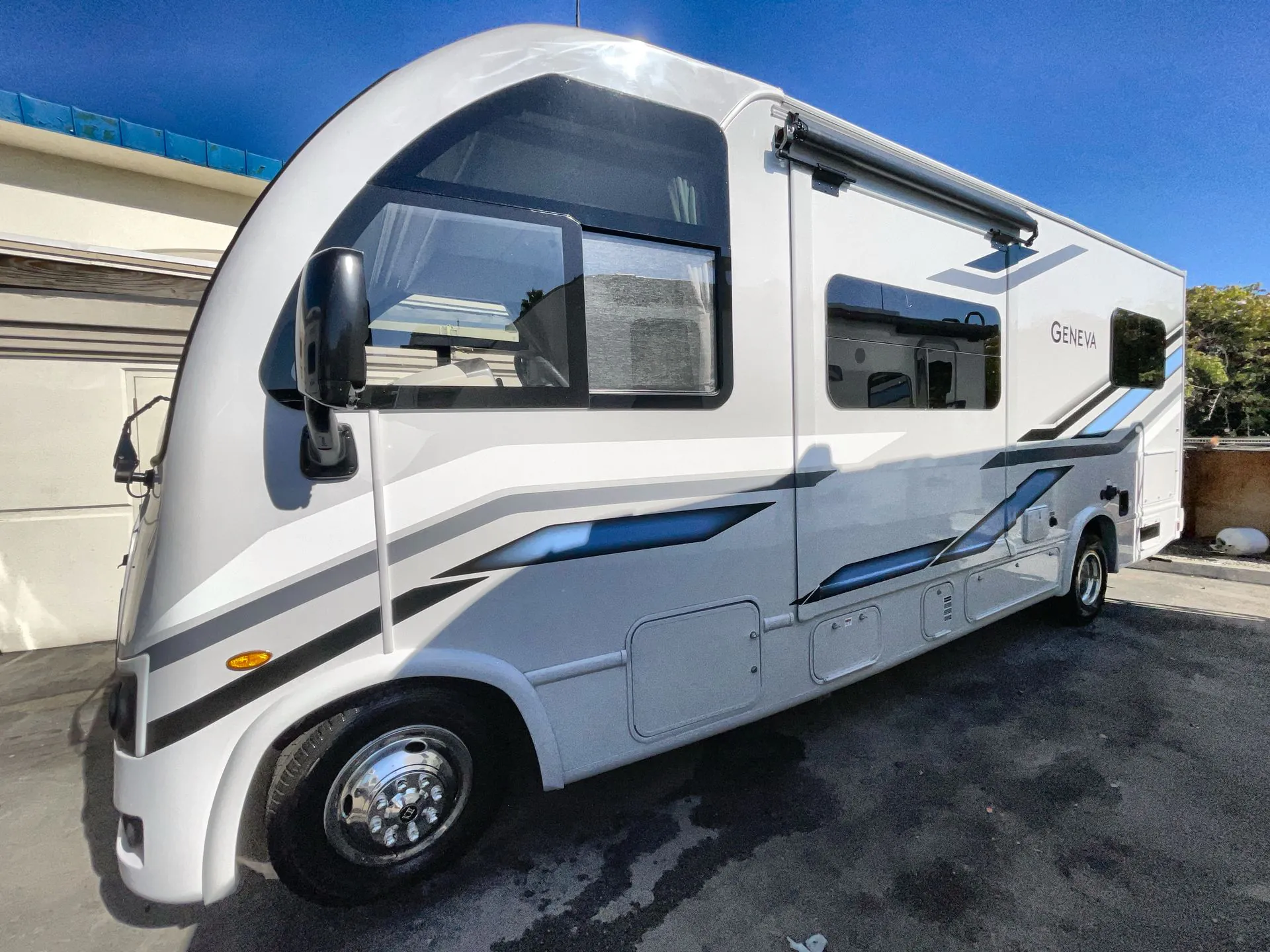 2026 Thor Motor Coach Geneva 24VS - Photo 4