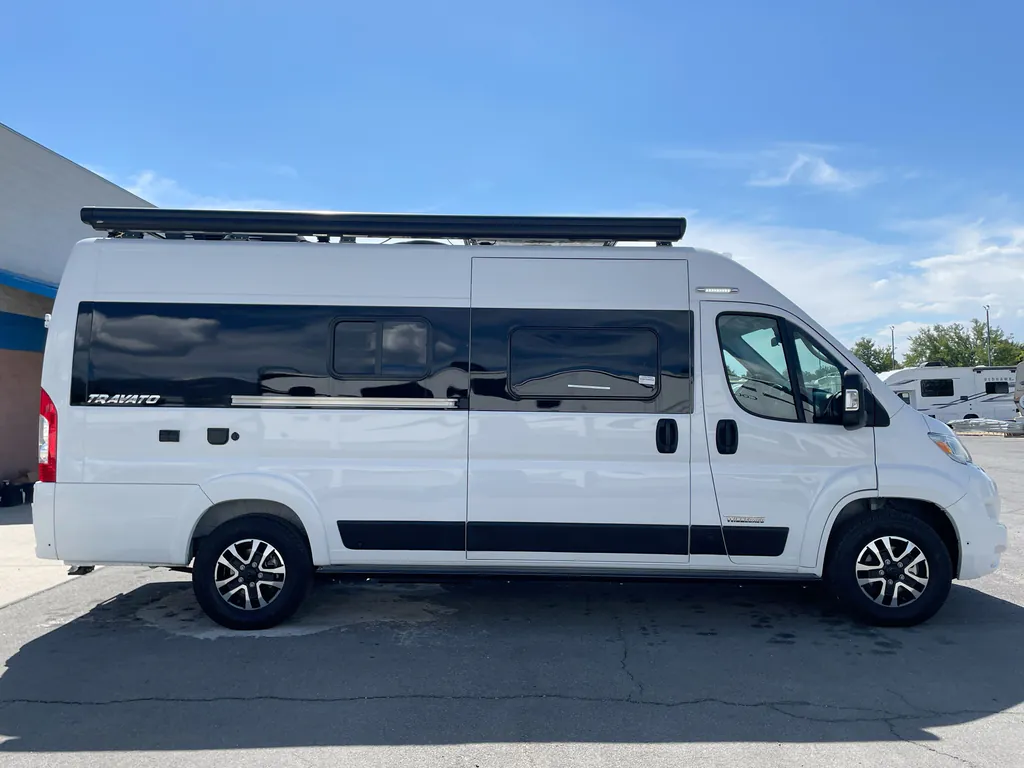 2025 Winnebago Travato 59G, Photos photo 5