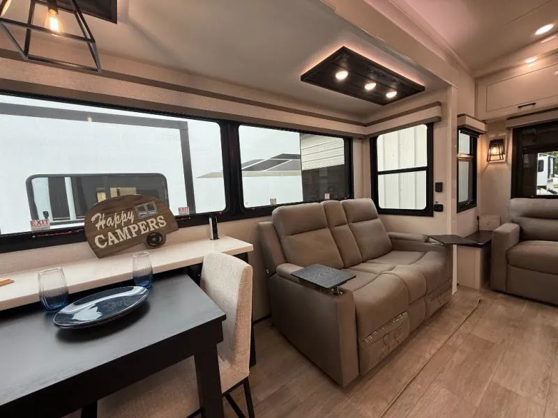 2026 Jayco Pinnacle 36FBTS, Photos photo 20