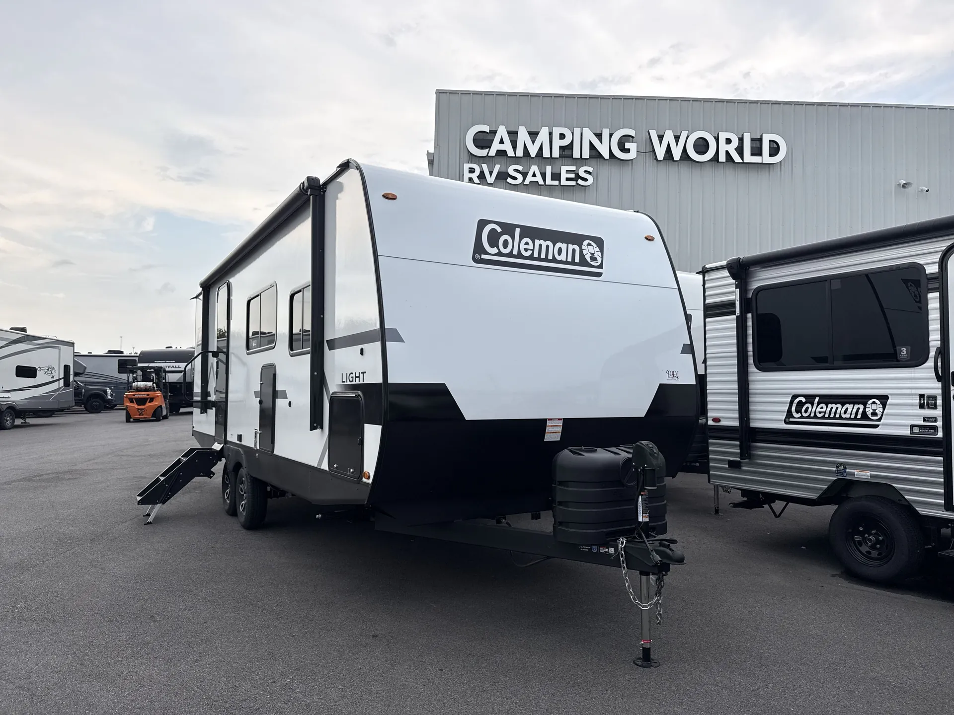 2023 Forest River Puma 31QBBH - Photo 4