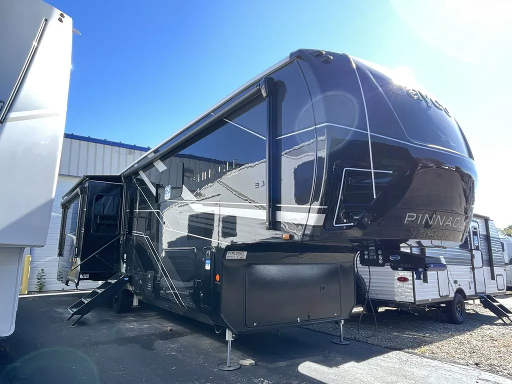 2027 Jayco Pinnacle 36FBTS