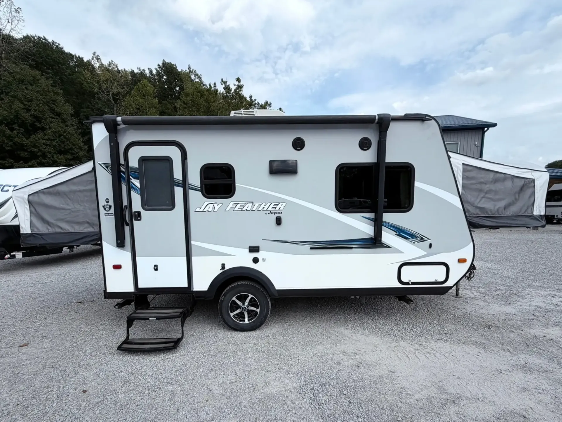 2017 Jayco Jay Feather X17Z - Photo 4