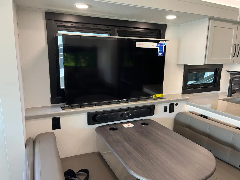 2026 Entegra Coach Vision XL 36C, Photos photo 21