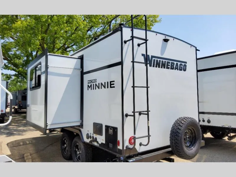 2025 Winnebago Micro Minnie 2108DS - Photo 4