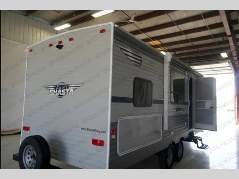 2019 Shasta Shasta 25RS - Photo 3