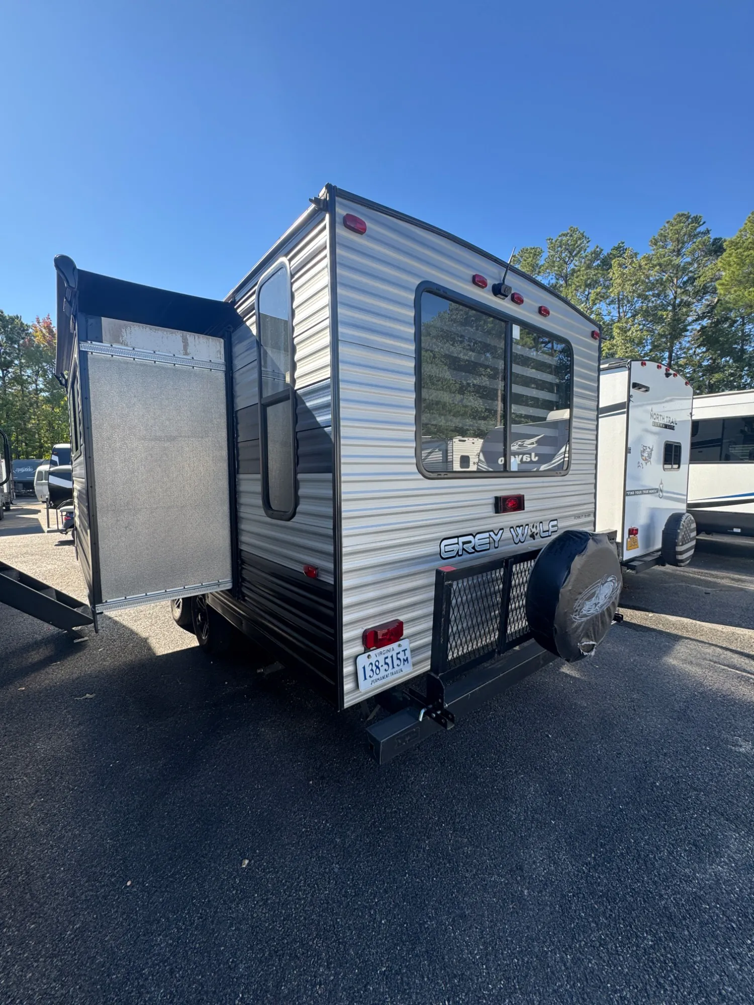 2021 Forest River Cherokee Grey Wolf 23MK - Photo 4