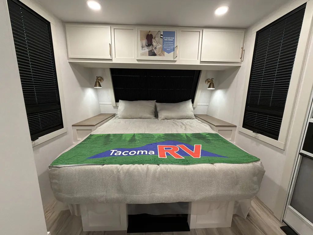 2027 Brinkley Model I 294, Photos photo 18